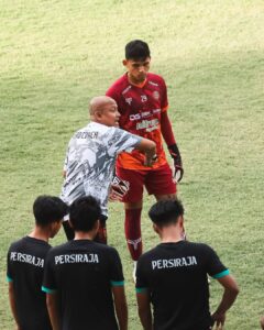 Laga persahabatan sore tadi di Lampineung, menghadapi PORA Banda Aceh, step by step. Lantak Laju