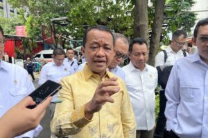 Menteri ESDM Bahlil: Harga BBM Bersubsidi Tidak Naik Hingga Lebaran 2026 Meski Minyak Dunia Melonjak