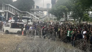Heboh! Ratusan Banser Geruduk KPK Saat Gus Yaqut Diperiksa Penyidik Kasus Kuota Haji