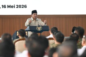Prabowo Tanggapi Rupiah Anjlok: Yang Penting Rakyat Bisa Makan